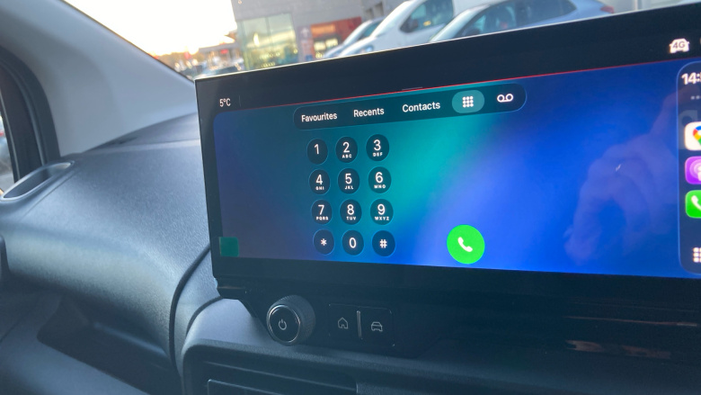 Vauxhall Combo Cargo Combo Diesel 1.5 Turbo D 100ps Pro H1 Van